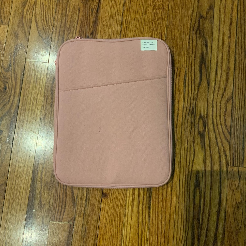 Zipper Pouch 13" MacBook/iPad Pro 12.9